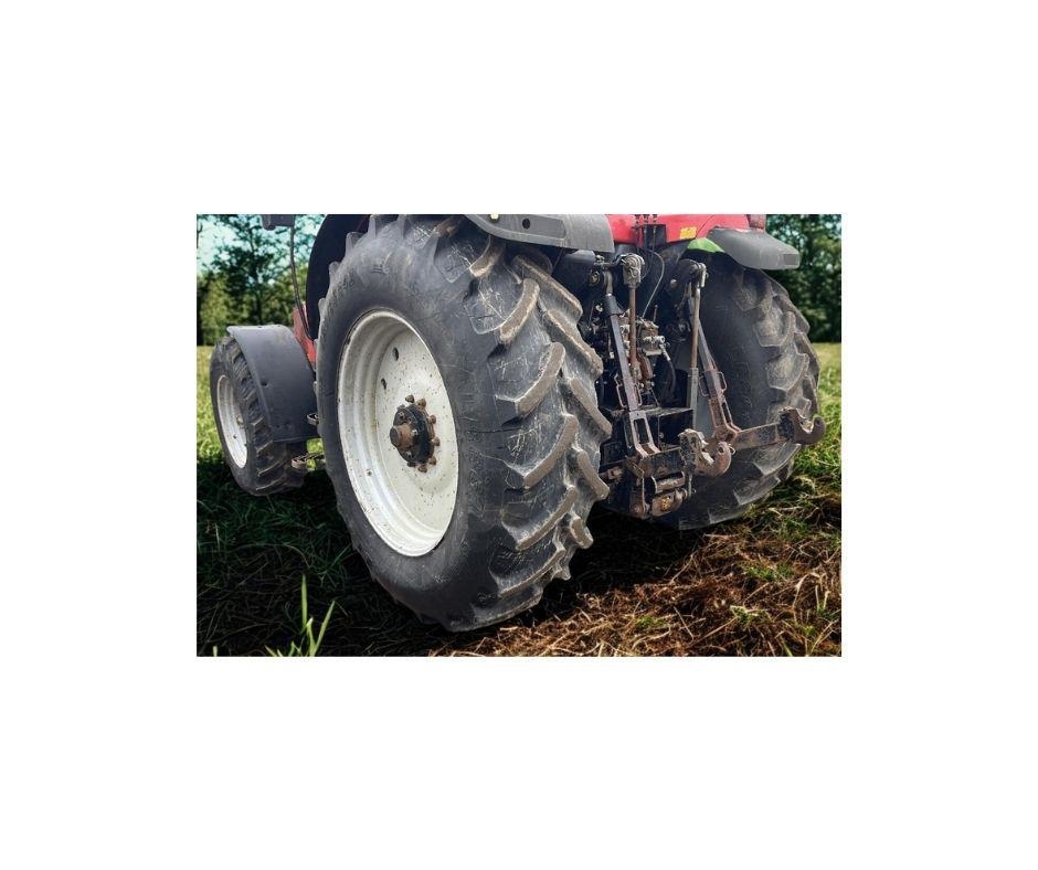 Massey Ferguson 8240 트랙터