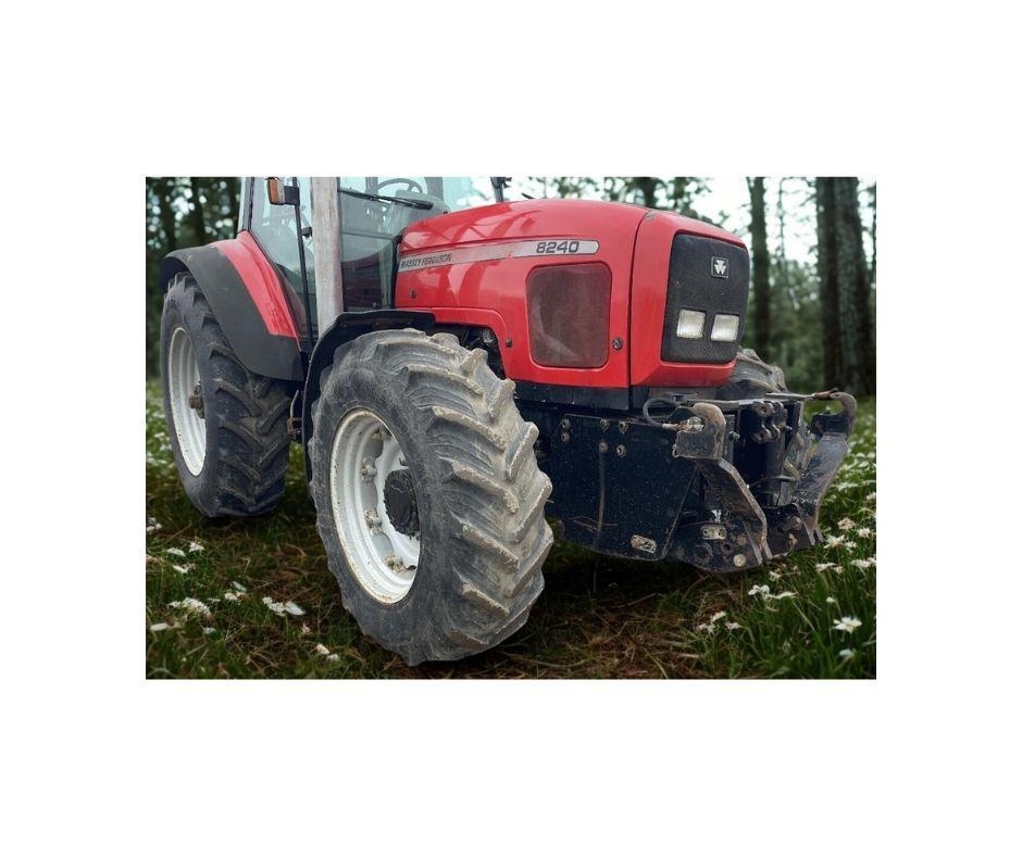 Massey Ferguson 8240 트랙터