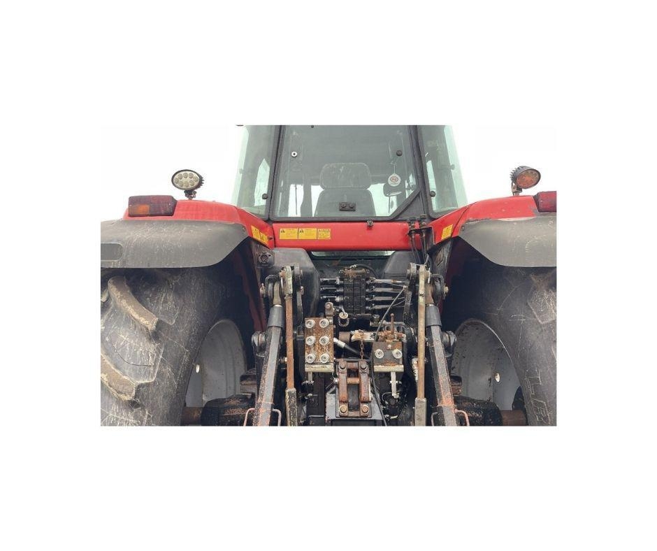 Massey Ferguson 8240 트랙터