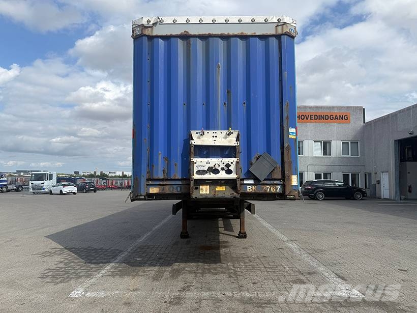 Krone Curtainsider / Planenauflieger Schuifzeilen