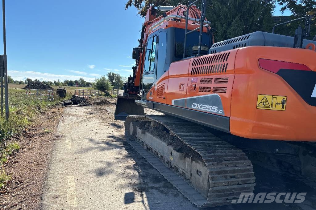 Doosan DX 255 LC-5 Crawler excavators