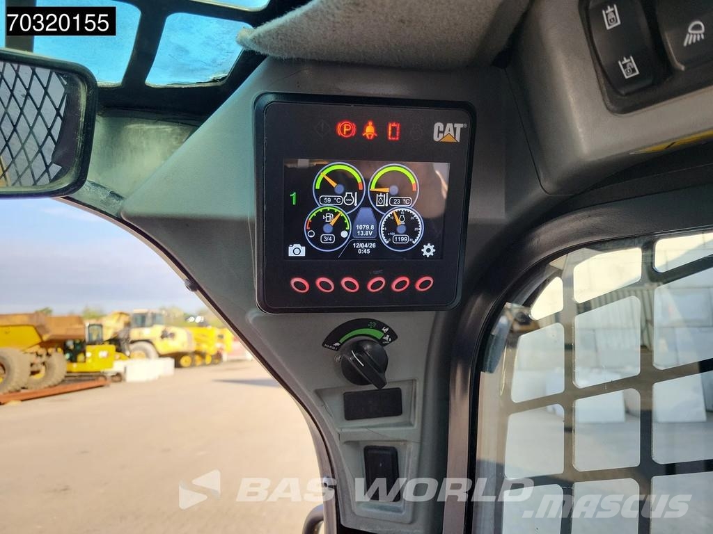 CAT 226 D3 스키드로더