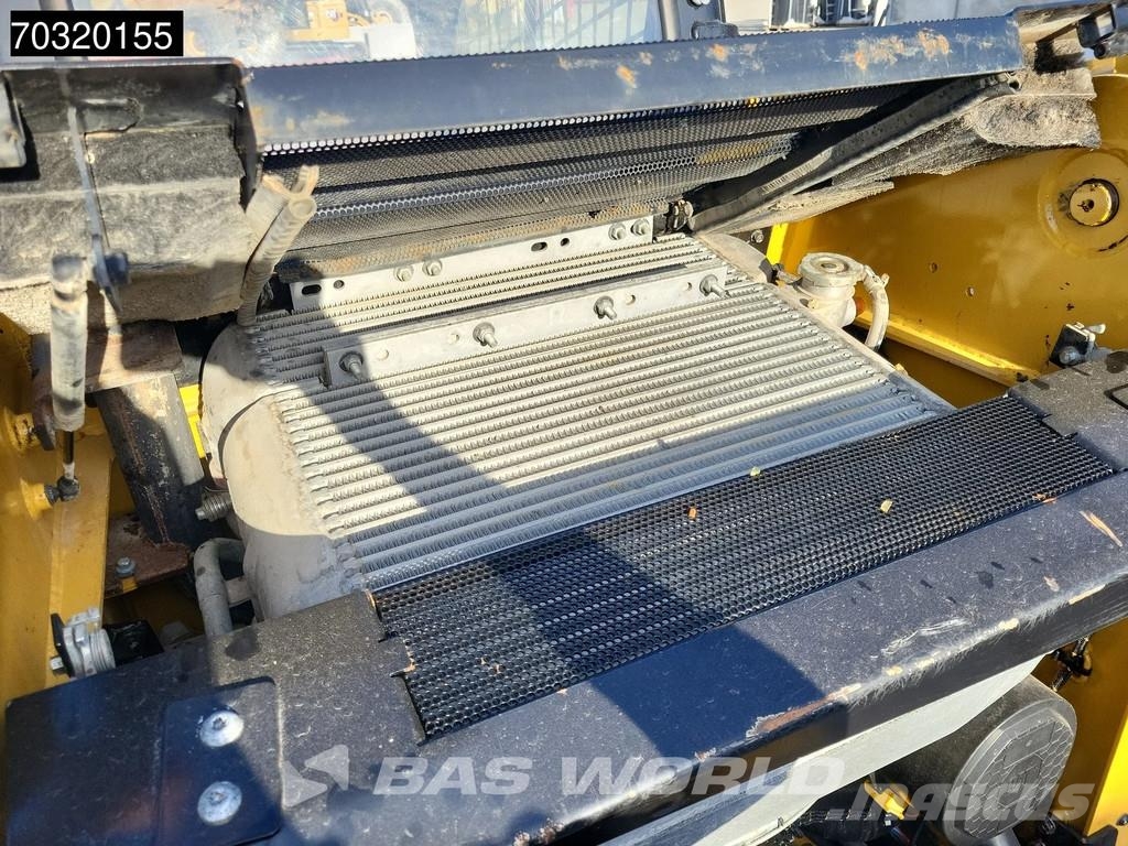 CAT 226 D3 스키드로더