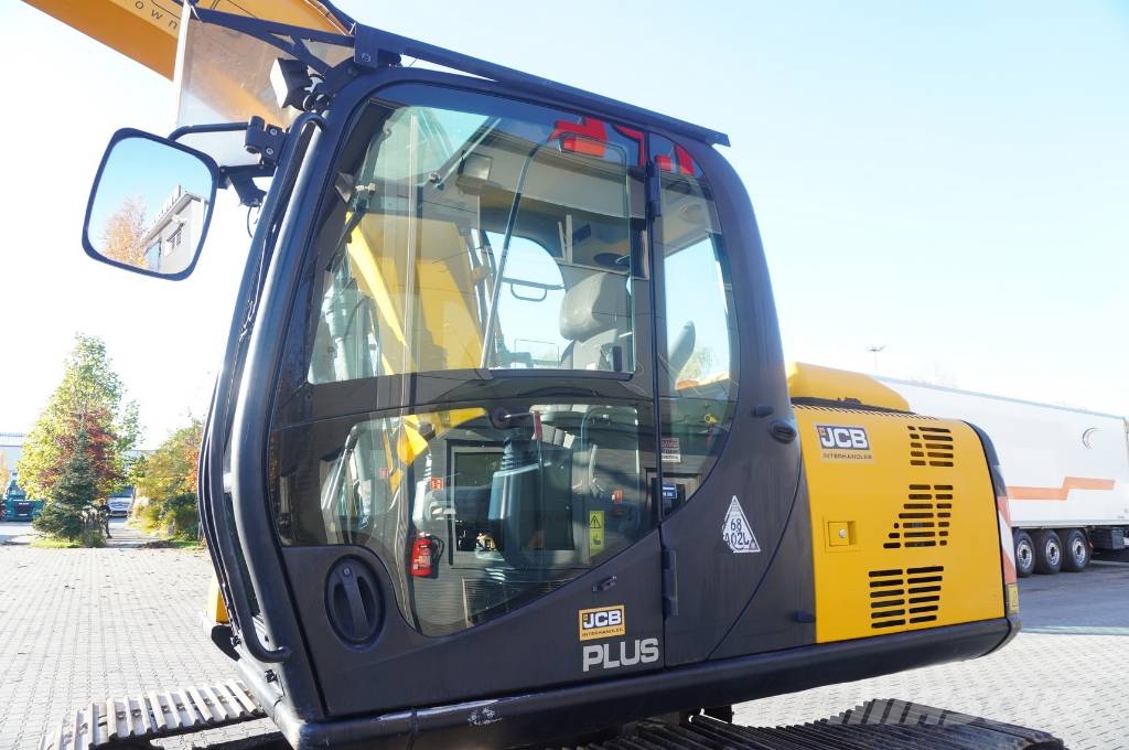 JCB JS 145LC crawler excavator / 4800 MTH Crawler excavators