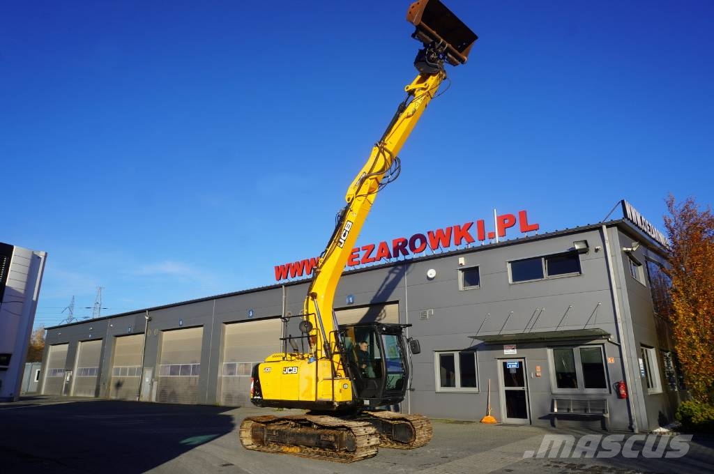 JCB JS 145LC crawler excavator / 4800 MTH Crawler excavators