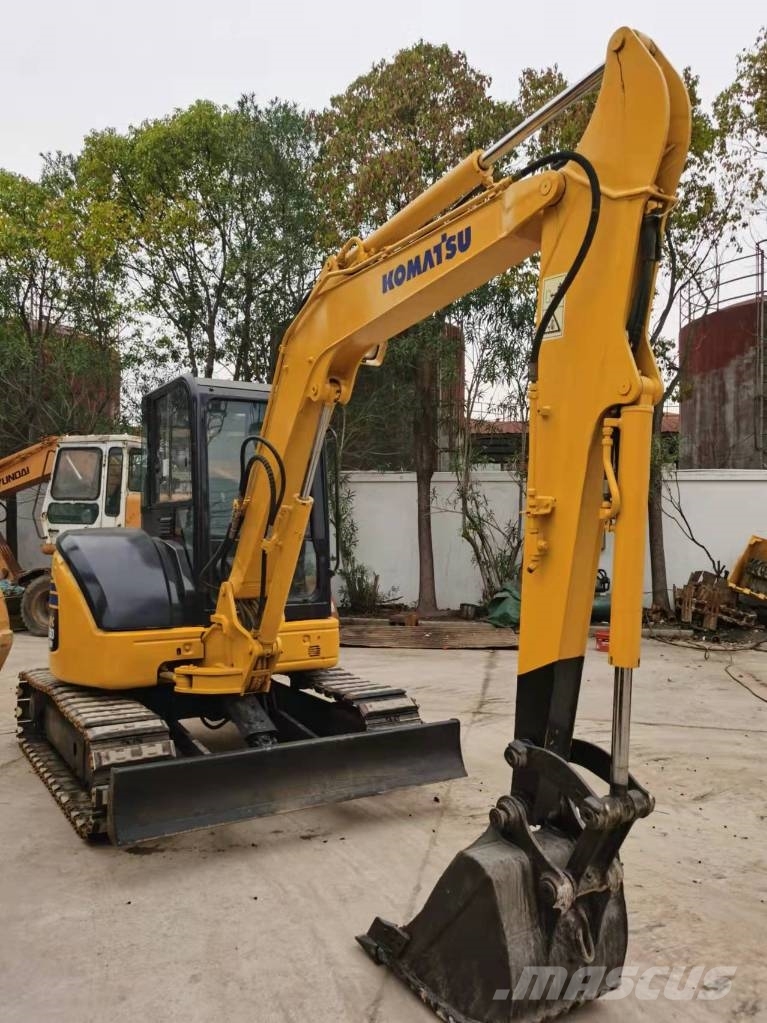 Komatsu PC 50 小型挖掘机