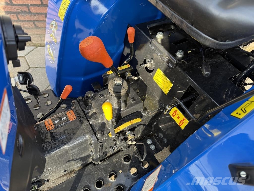 Solis 16 minitractor met stuurbekrachtiging NIEUW - 5 JA Tractoren