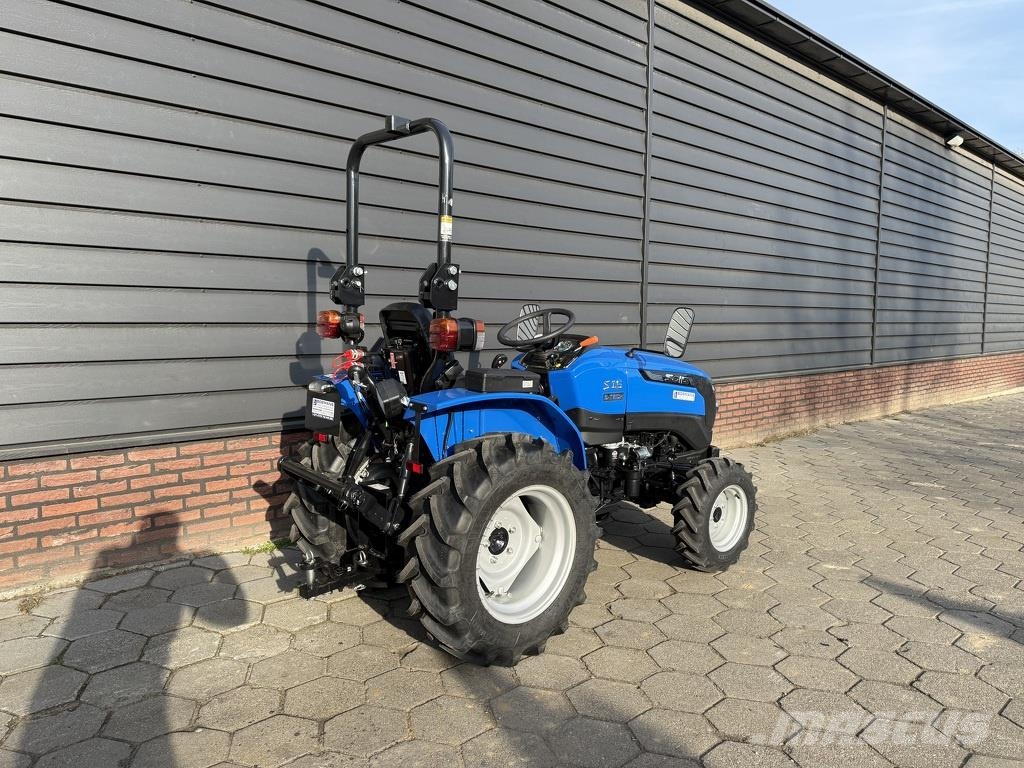 Solis 16 minitractor met stuurbekrachtiging NIEUW - 5 JA Tractoren