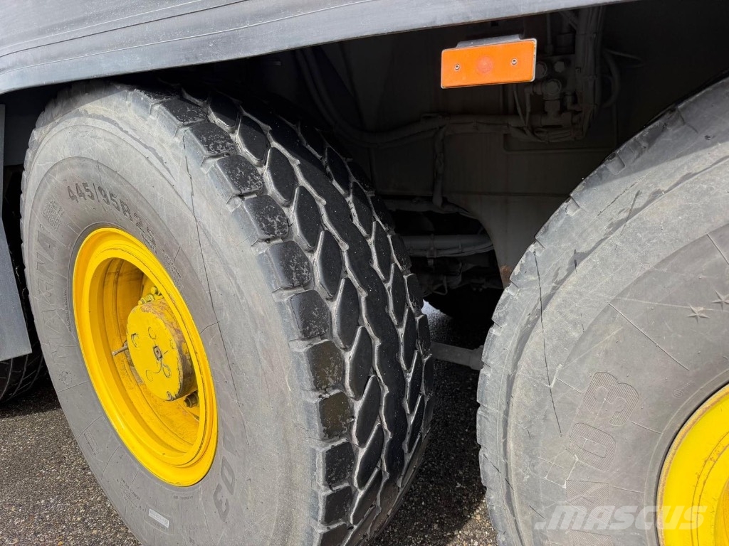 Liebherr LTM1130-5.1, FlyJib, 2nd winch, full weights Grúas autopropulsadas