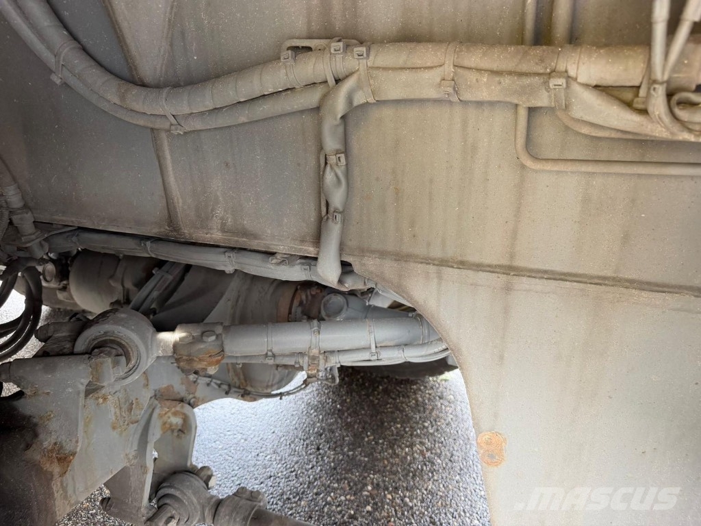 Liebherr LTM1130-5.1, FlyJib, 2nd winch, full weights Grúas autopropulsadas