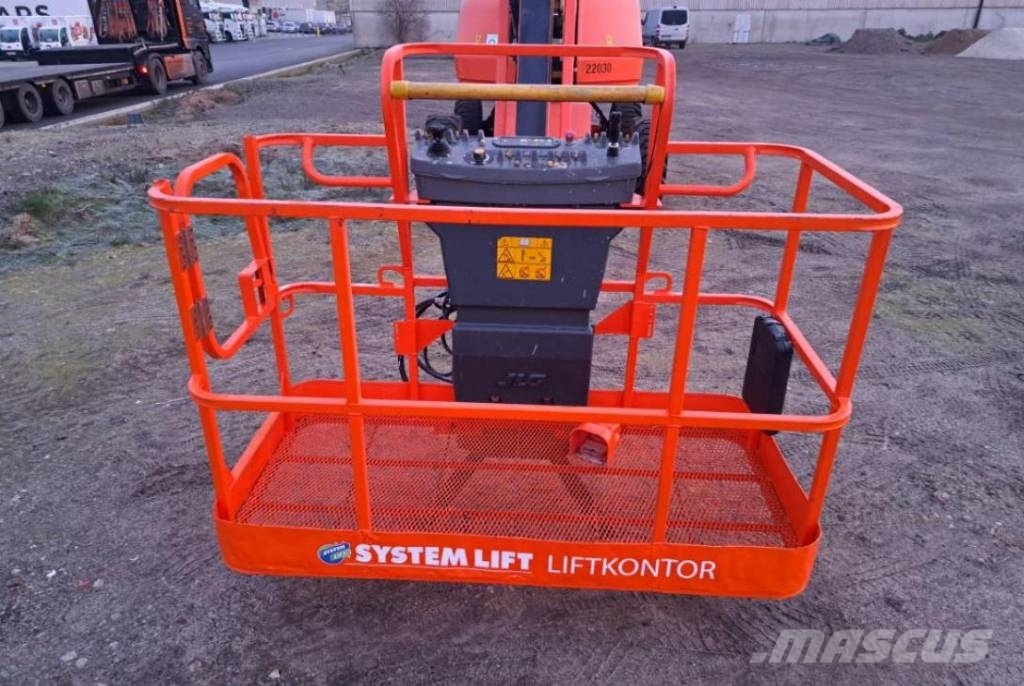 JLG 660 SJ - 340 kg Plataformas de trabajo telescópica