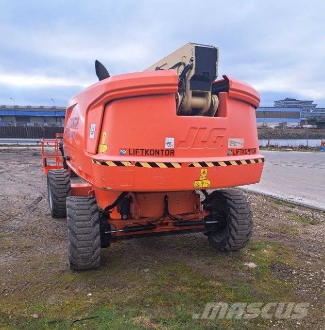 JLG 660 SJ - 340 kg Plataformas de trabajo telescópica