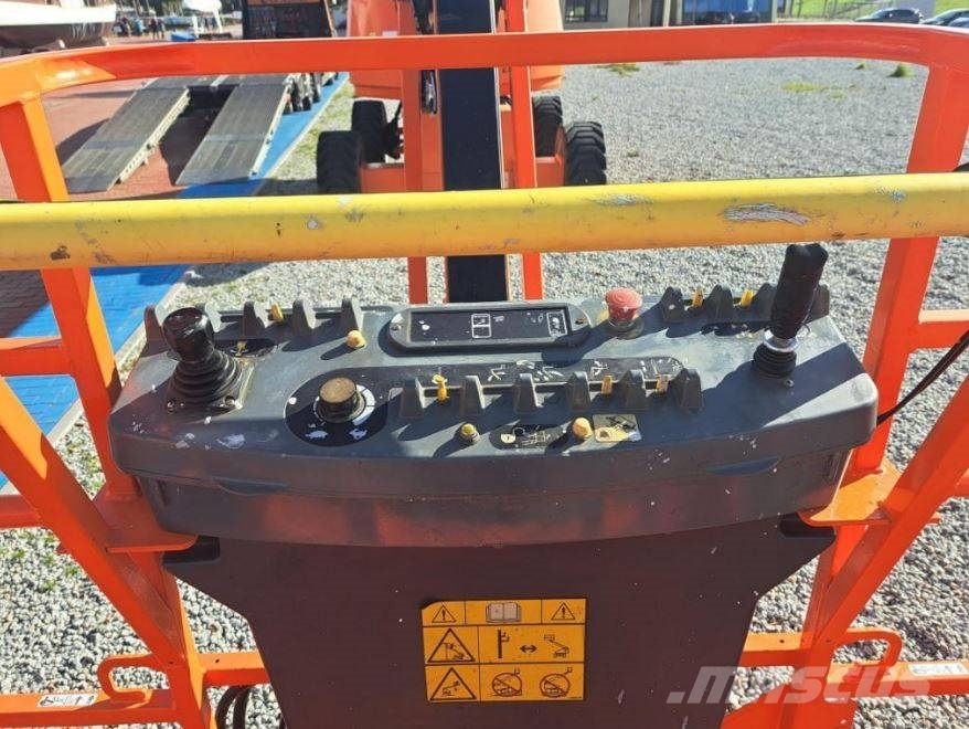 JLG 660 SJ - 340 kg Plataformas de trabajo telescópica