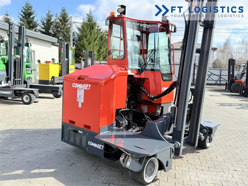 Combilift C3000ET | ELECTRIC | TRIPLEX 5940MM | WIDE FORK PO 4-way reach truck