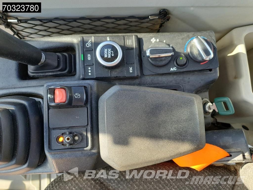 Volvo ECR58 F A/C - 3 Buckets Міні-екскаватори < 7т