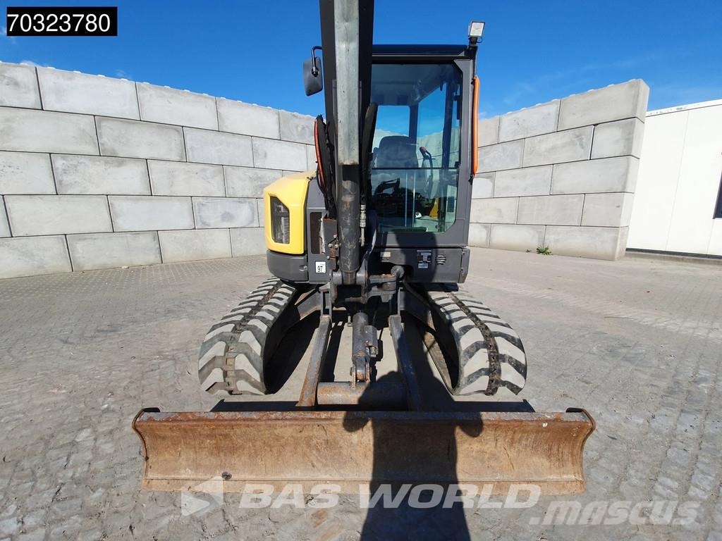 Volvo ECR58 F A/C - 3 Buckets Міні-екскаватори < 7т