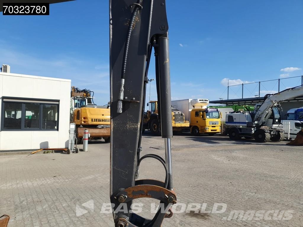 Volvo ECR58 F A/C - 3 Buckets حفارات صغيرة أقل من 7 طن (حفارات صغيرة)