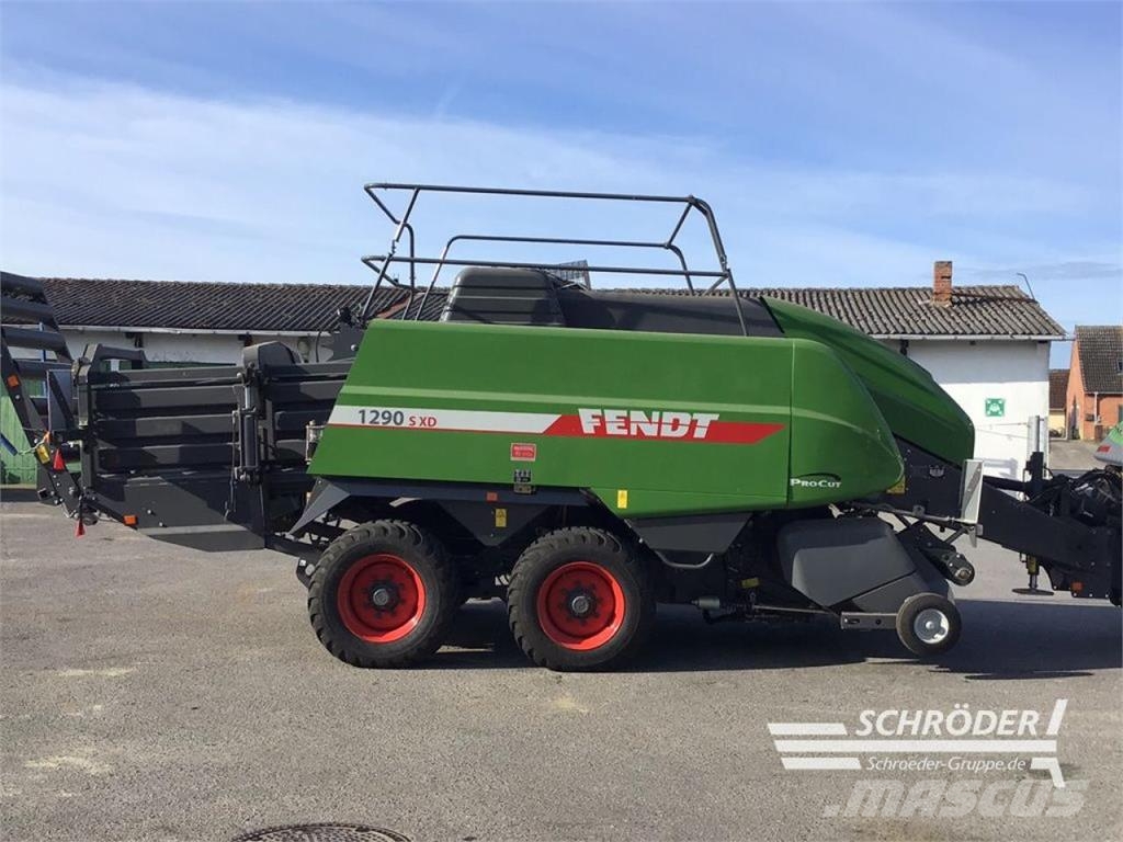 Fendt GROßPACKENPRESSE 1290 XD Kanttipaalaimet