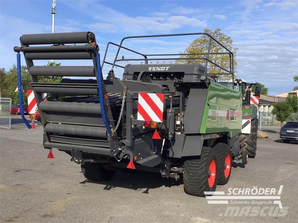 Fendt GROßPACKENPRESSE 1290 XD Kanttipaalaimet