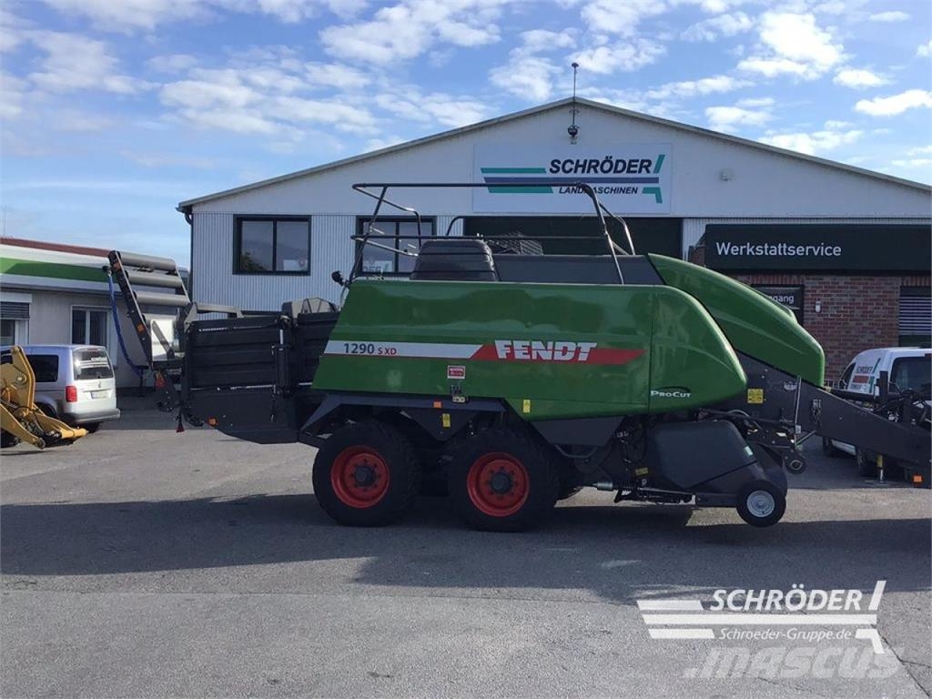 Fendt GROßPACKENPRESSE 1290 XD Kanttipaalaimet