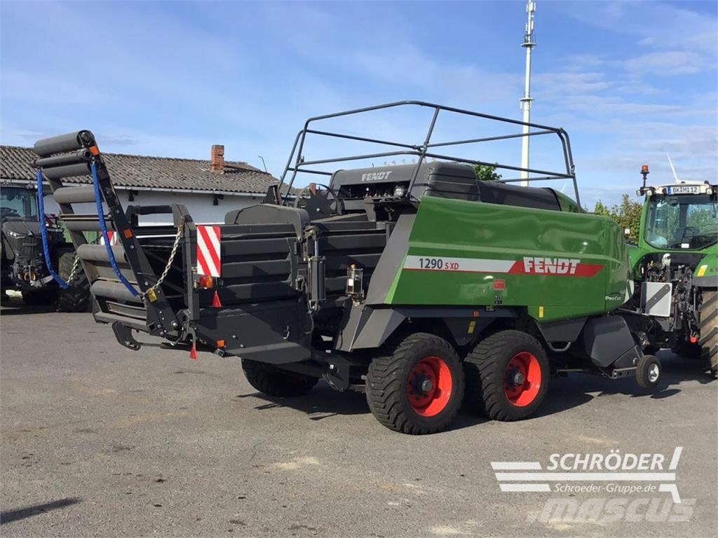 Fendt GROßPACKENPRESSE 1290 XD Kanttipaalaimet