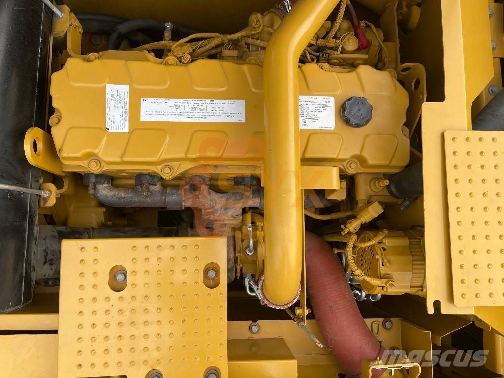 CAT 336 D2 Escavatori cingolati