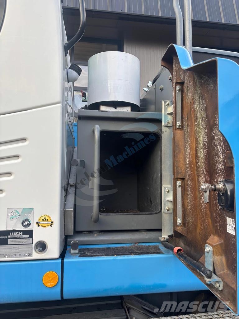 Liebherr A 914 حفارات بعجل