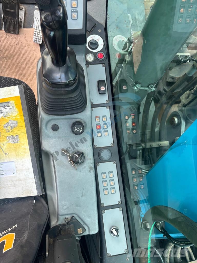 Liebherr A 914 حفارات بعجل