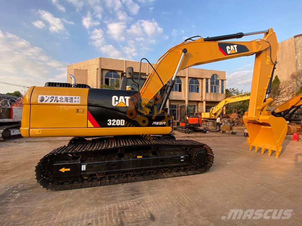 CAT 320 D 履带挖掘机