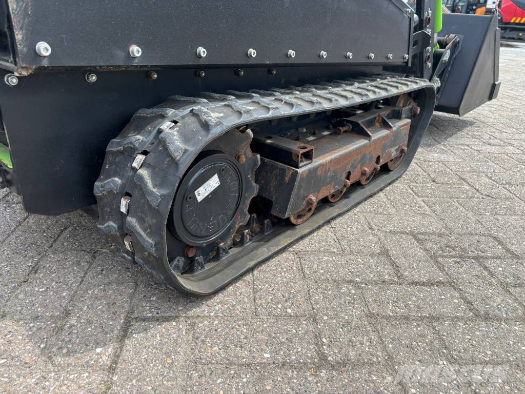 Kovaco MiniZ 400 لوادر زحافة