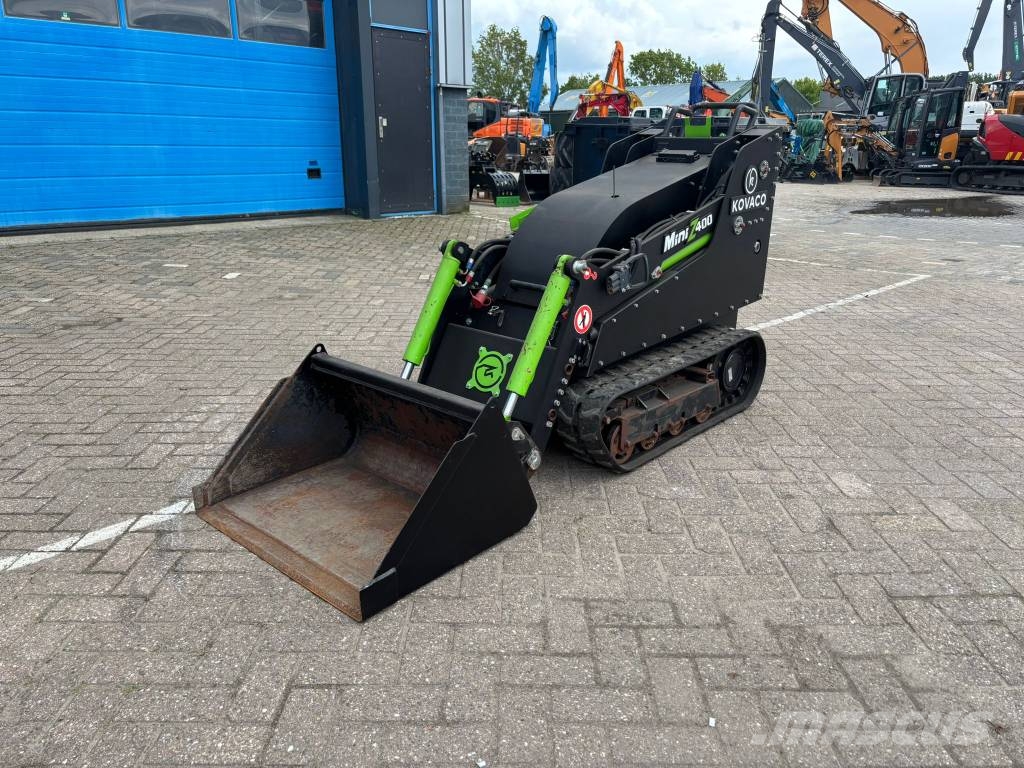 Kovaco MiniZ 400 لوادر زحافة