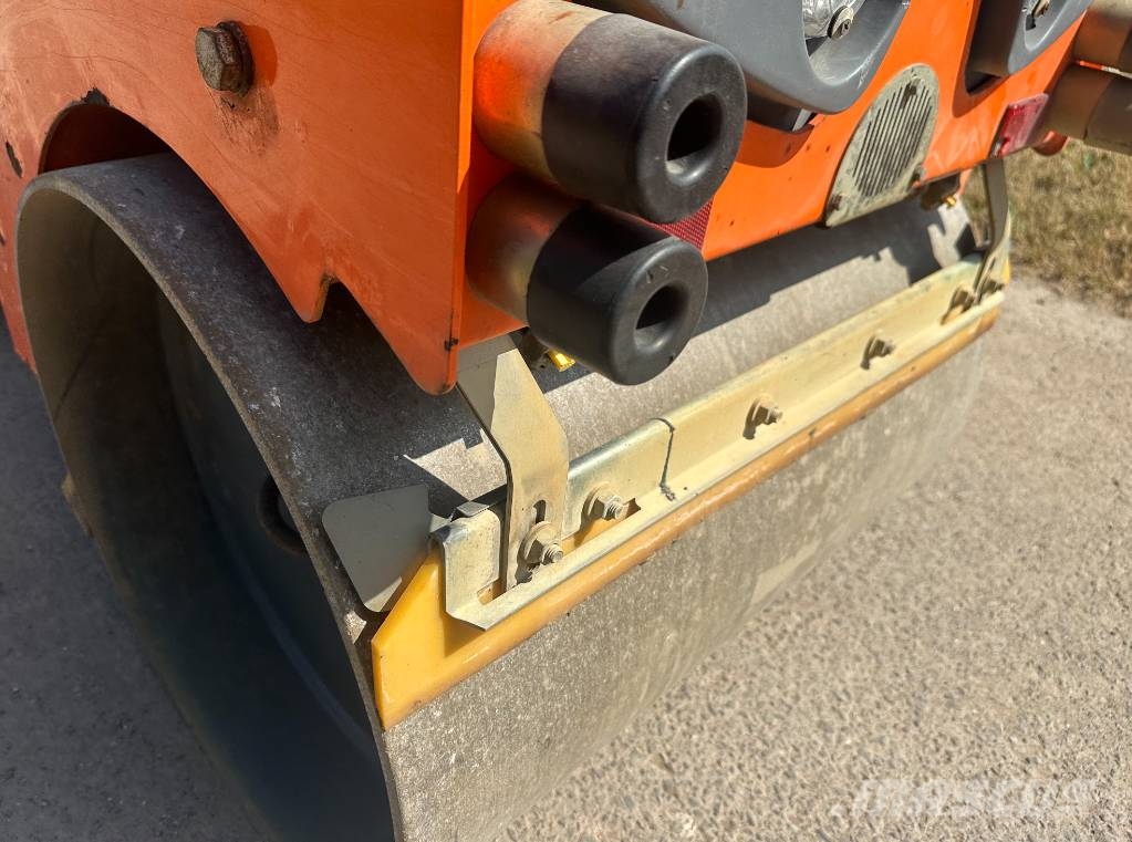 Hamm HD 8 VV Rouleaux tandem