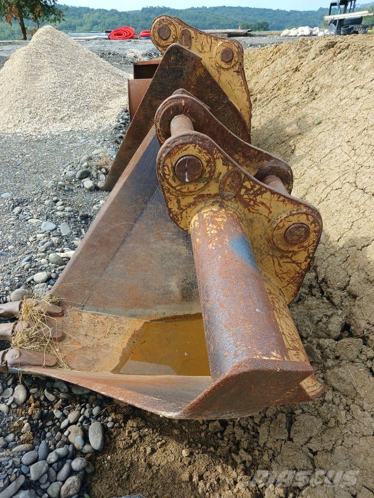 CASE WX 165 Wheeled excavators