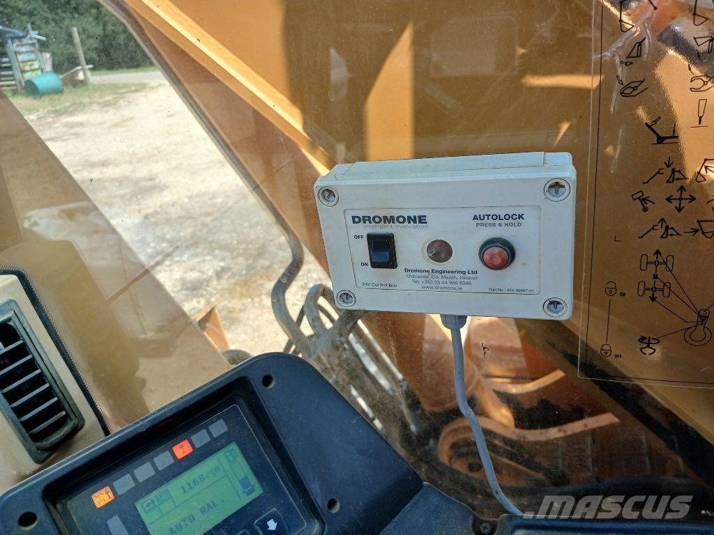 CASE WX 165 Wheeled excavators