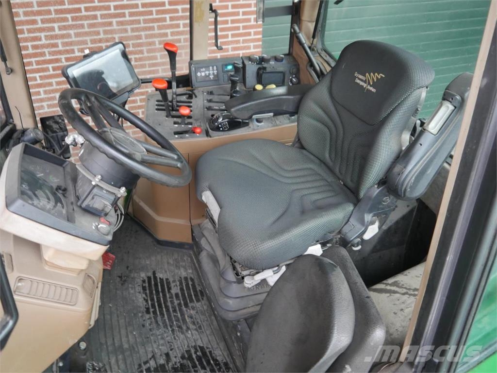 John Deere 6600 + Fieldbee RTK + Pflegeräder 曳引機