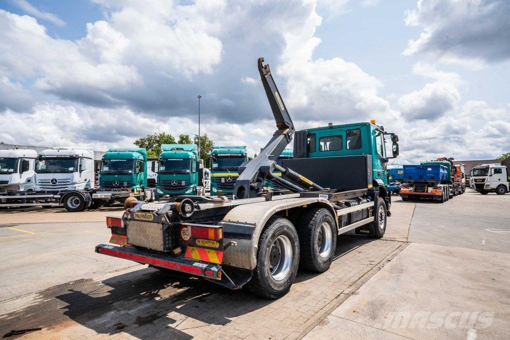 Iveco TRAKKER 360-6x4-PALFINGER gancho Caminhões Roll-on Roll-off