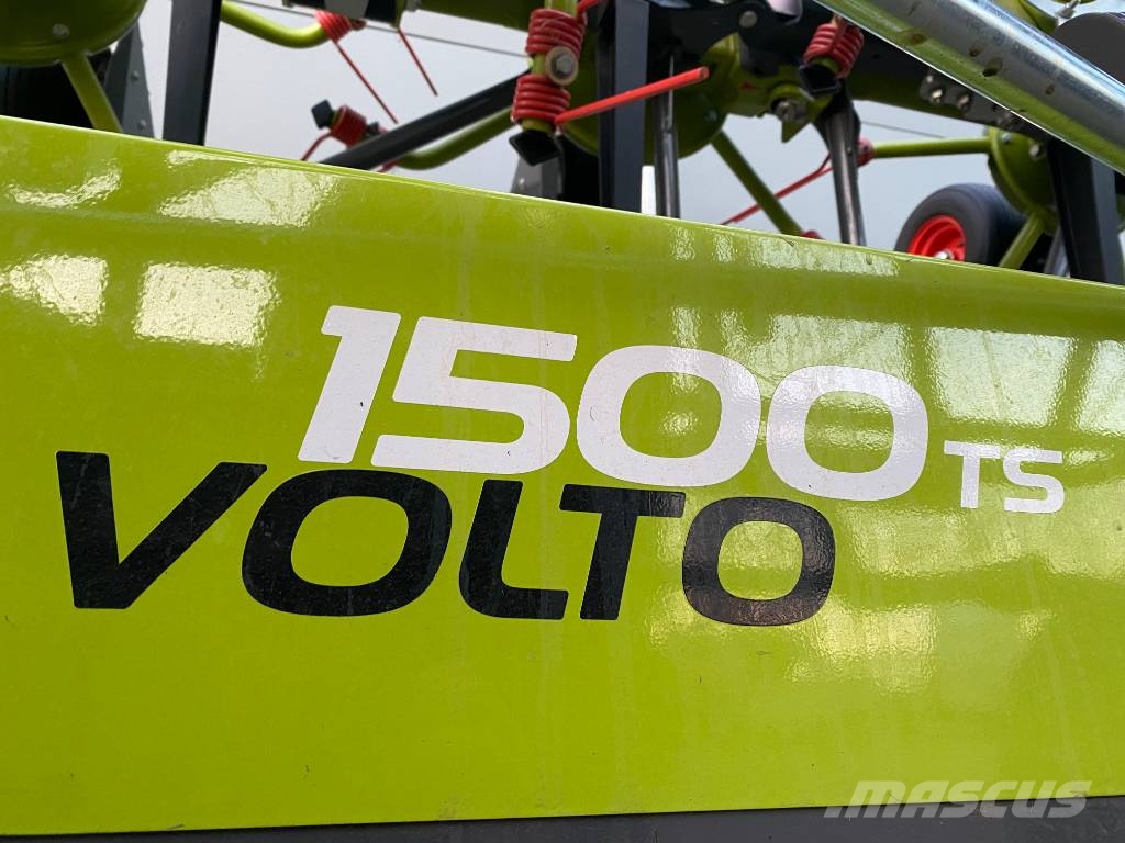 CLAAS Volto 1500 TS Obracače a zhrabovače sena