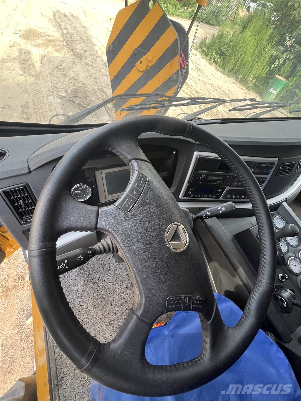 XCMG XCA220 全地面起重机︳移动式起重机