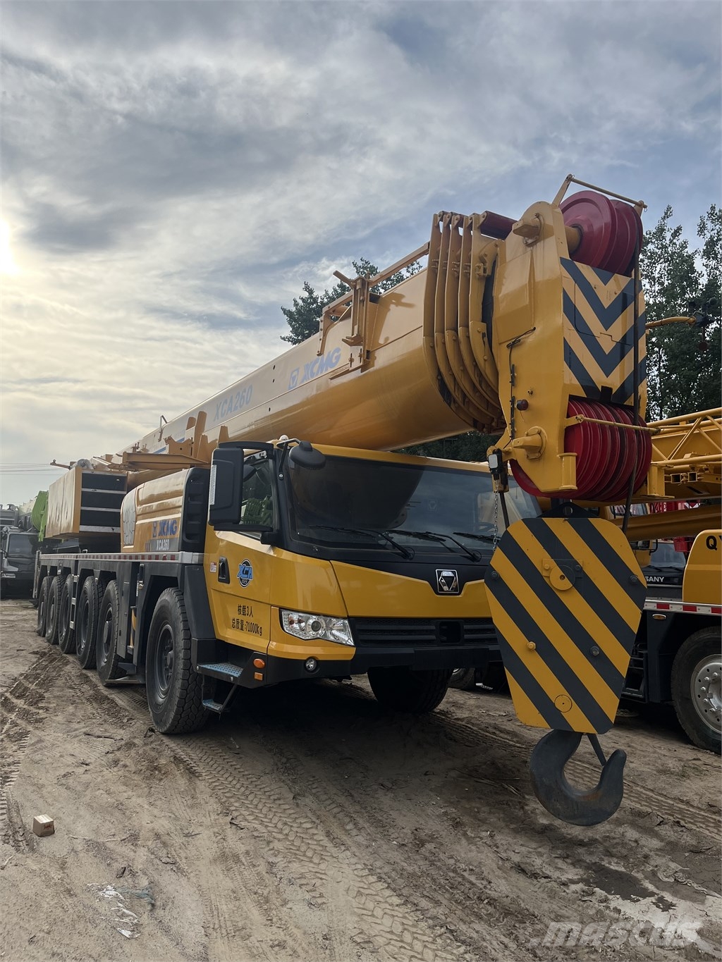 XCMG XCA220 全地面起重机︳移动式起重机
