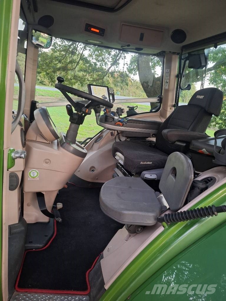 Fendt 828 S4 Profi Plus Traktorer