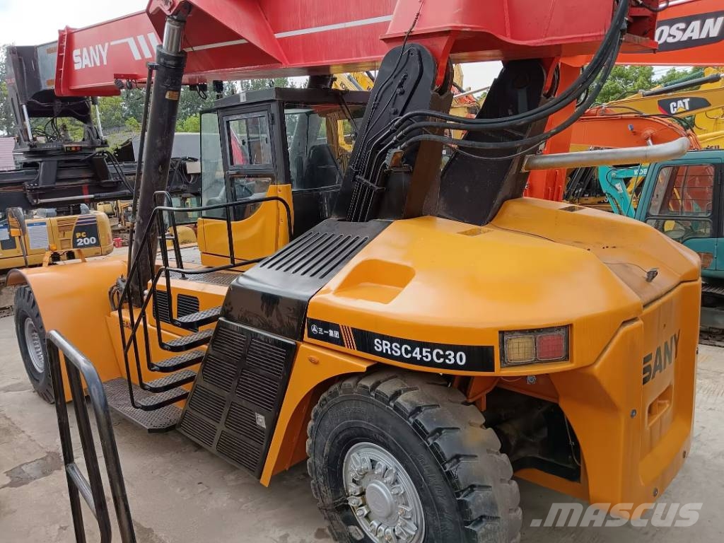 Sany SRSC 45 C30 Manipulador de contenedores