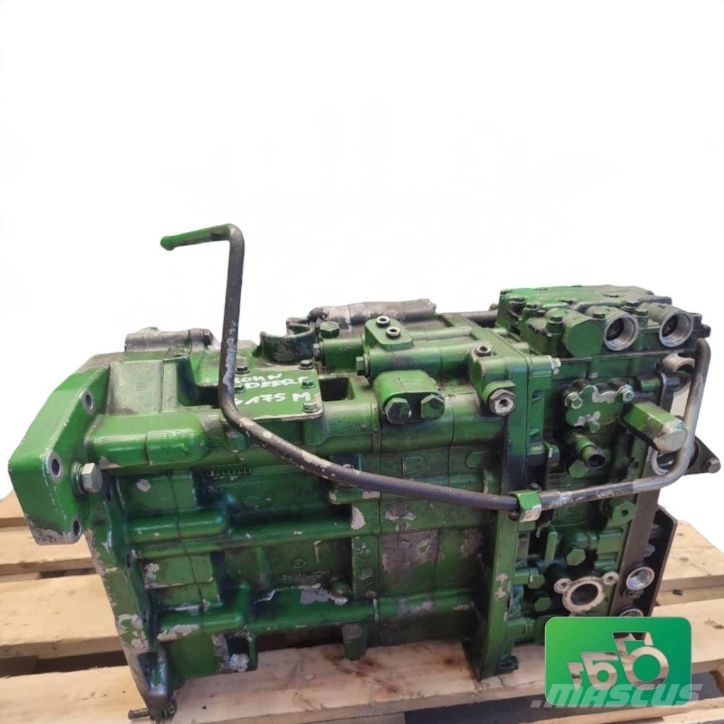 John Deere 6175M transmission Transmission