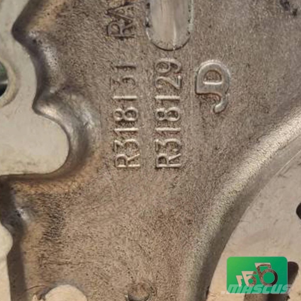 John Deere 6175M transmission Transmission