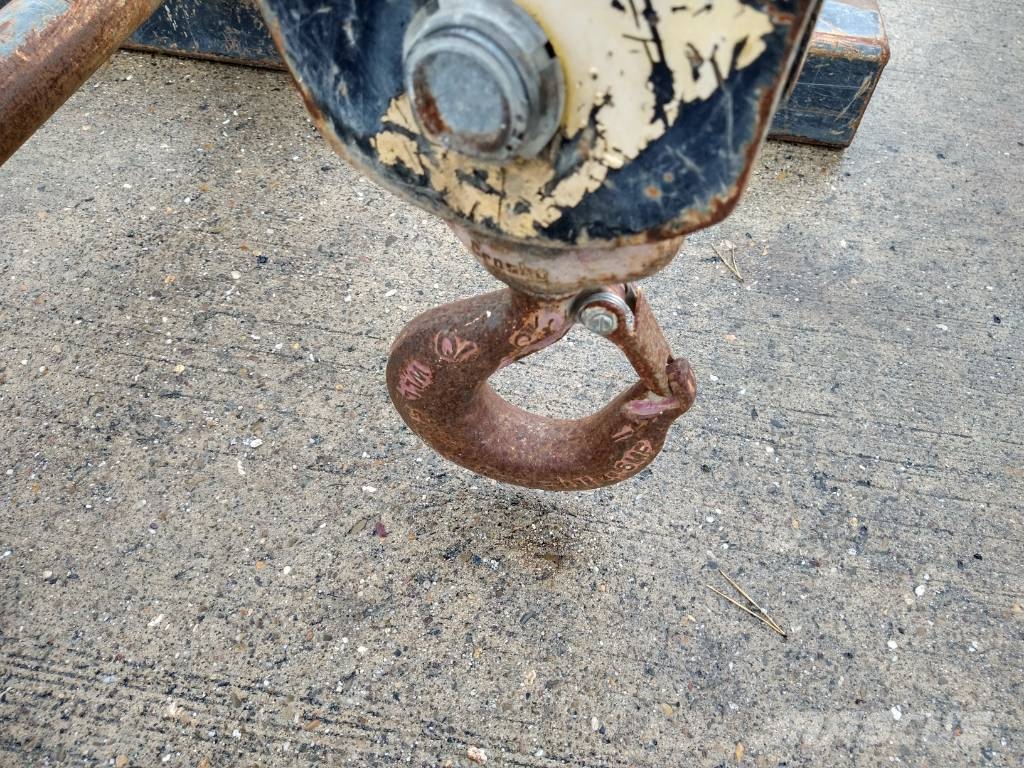 Manitou Winch 5T (341) مكونات أخرى
