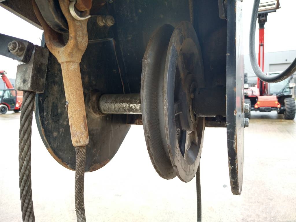 Manitou Winch 5T (341) مكونات أخرى