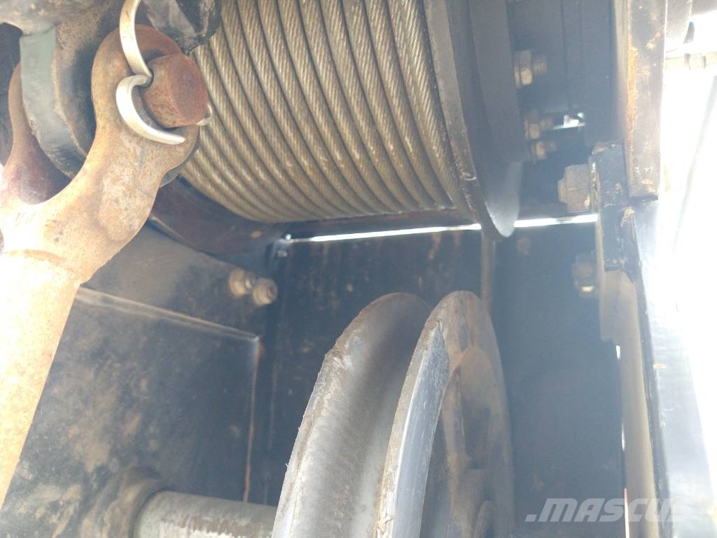 Manitou Winch 5T (341) مكونات أخرى