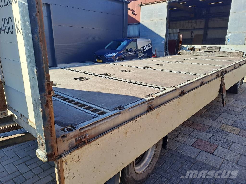 Sommer Aanhangwagen مقطورات خفيفة