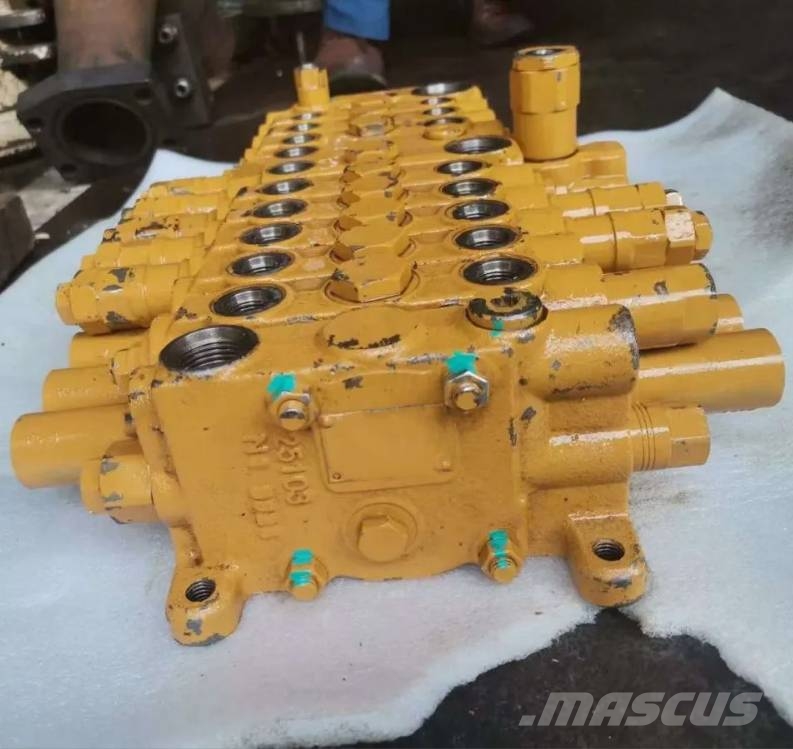 CAT 303 303.5 304 Hydraulic Control Valve Hidráulicos