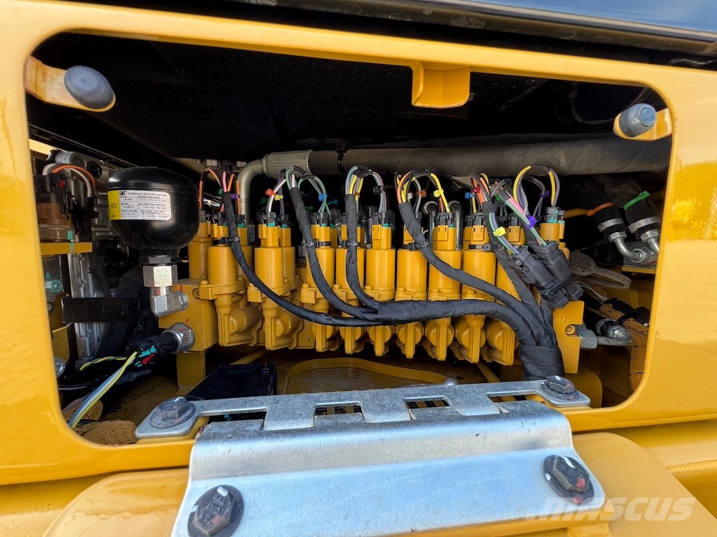 CAT 303.5 CR - A/C Mini excavators < 7t