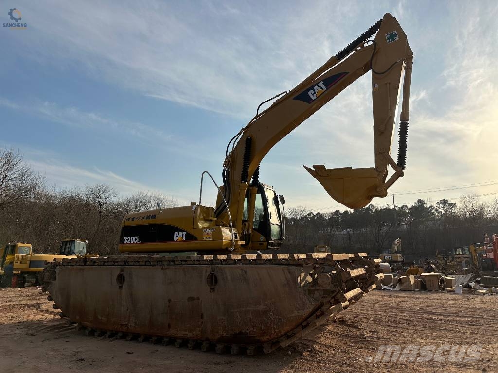 CAT 320C Amfibijski bagri